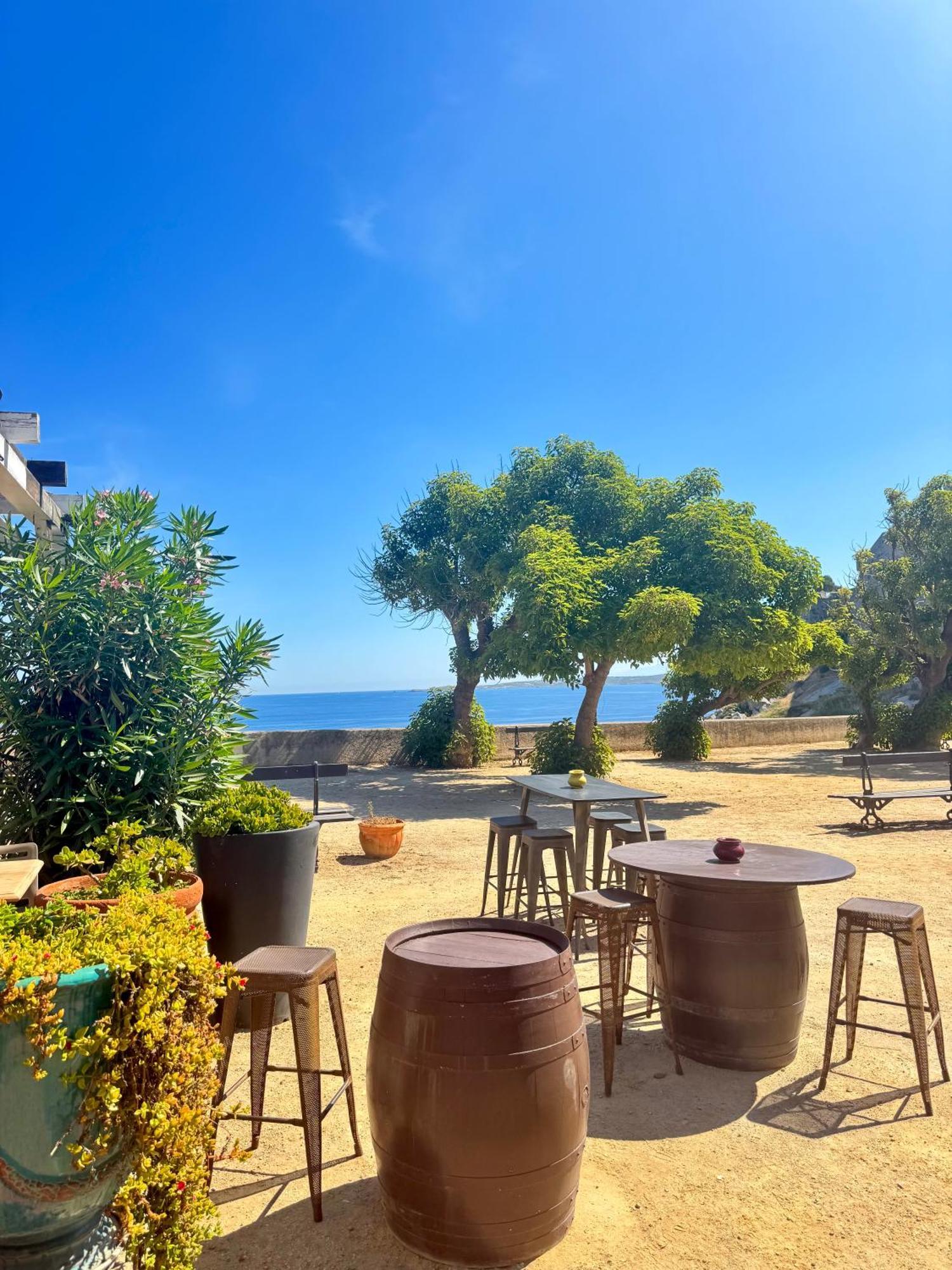 Hotel Restaurant Christophe Colomb 3*